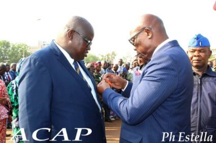 RCA : Le gouvernement distingue plus de 4 000 travailleurs à l&rsquo;occasion de la fête du 1er Décembre