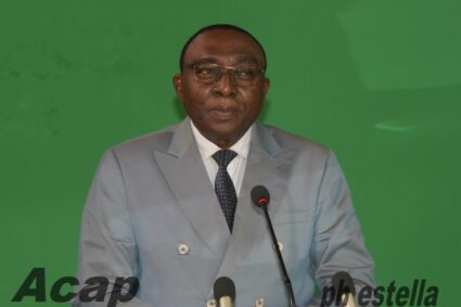 Le Ministre de la Communication et des Médias apporte des précisions sur les scrutins groupés