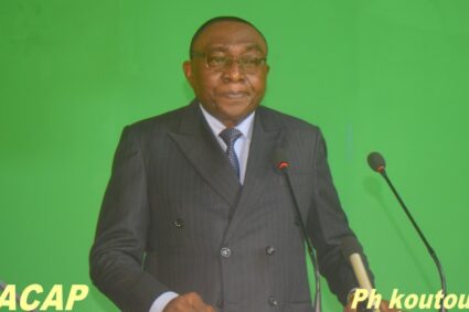 RCA : le gouvernement appelle à un changement de mentalité pour soutenir le développement