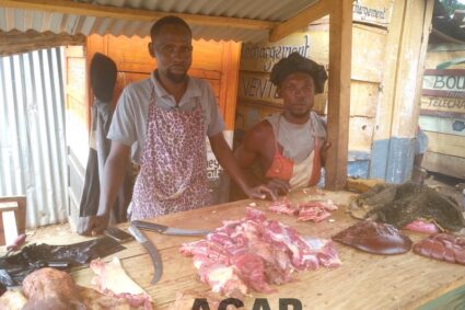 Le commerce de la viande bovine fait vivre de nombreux ménages au marché de Lakouanga
