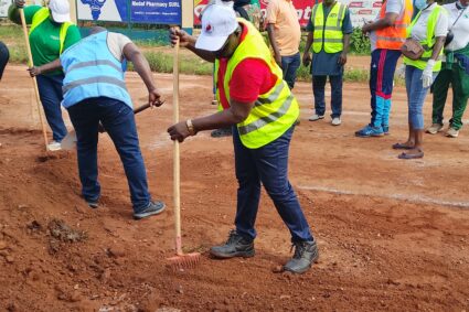 Les travaux de réfection des abords de l’avenue David-Dacko se poursuivent à Bangui