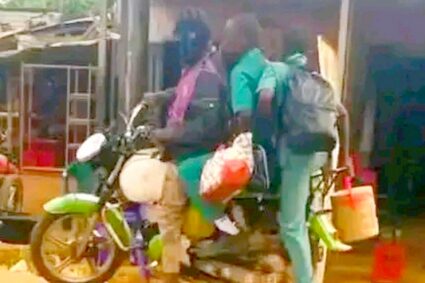 Centrafrique : les conducteurs de motos-taxis sensibilisés à la prévention contre Ebola
